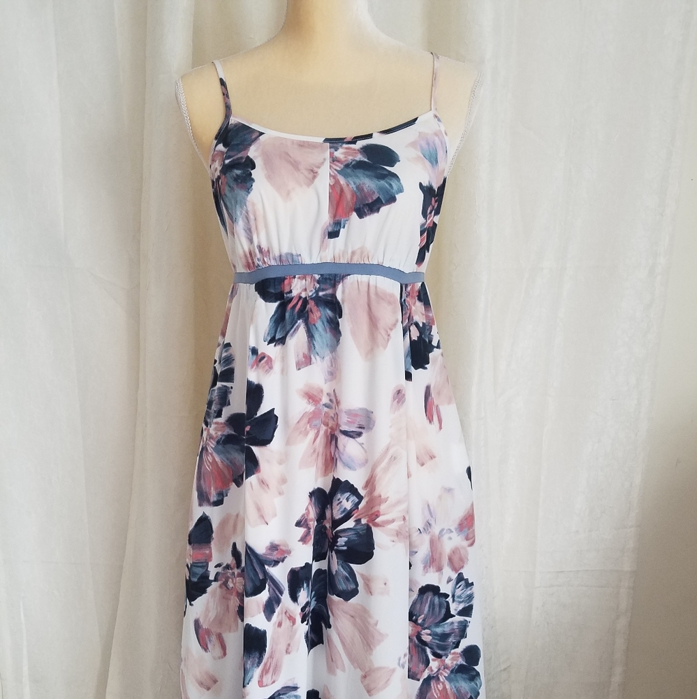 Simply Vera Wang floral watercolor dress